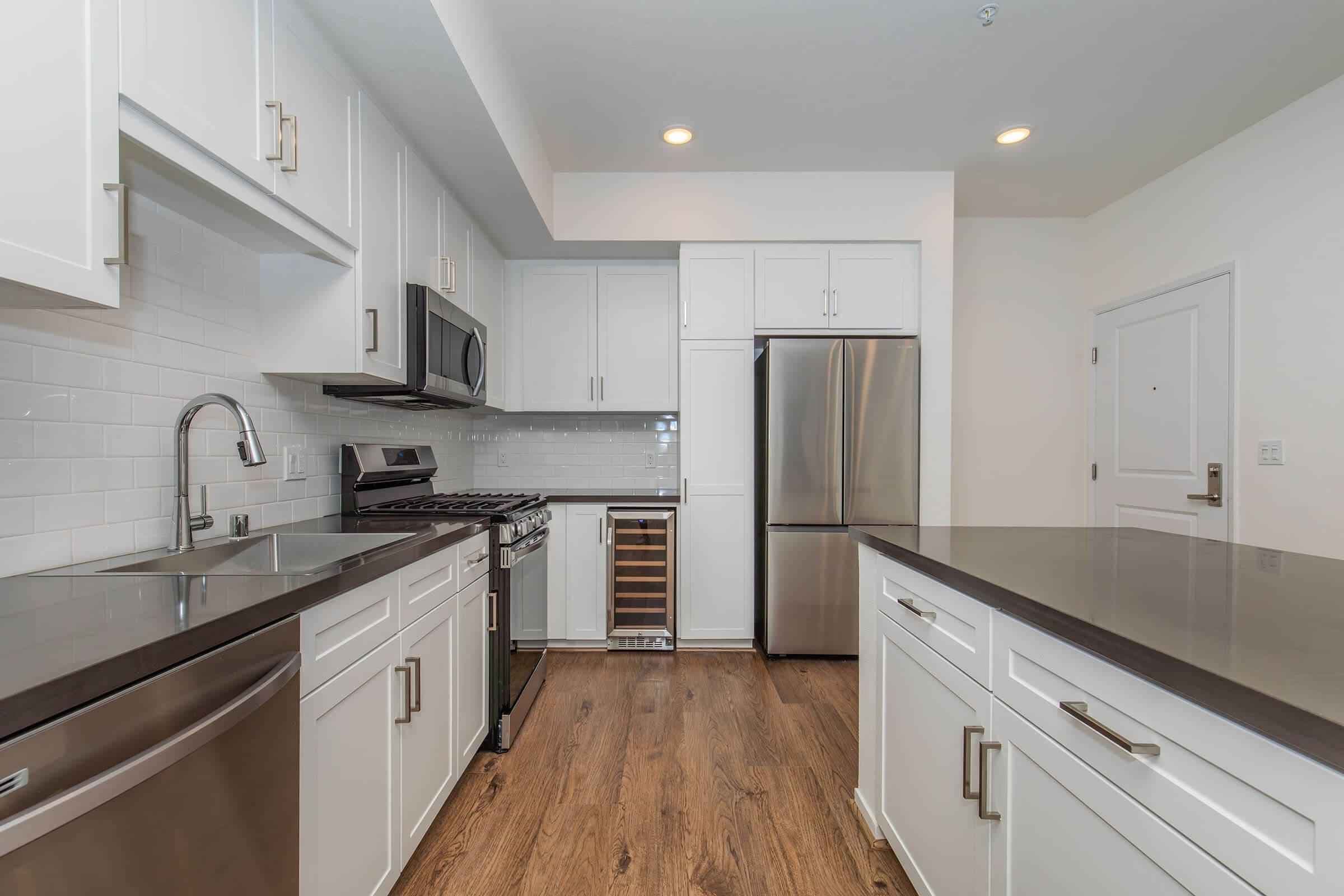 3 Bedroom Apartment - Image 6