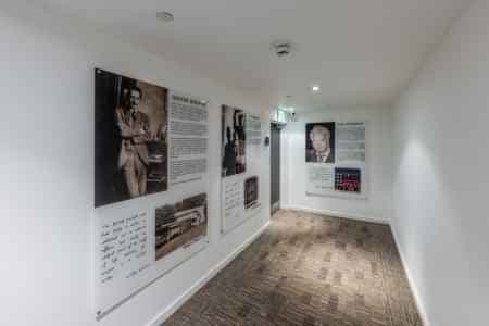 Bauhaus Suite - Image 2