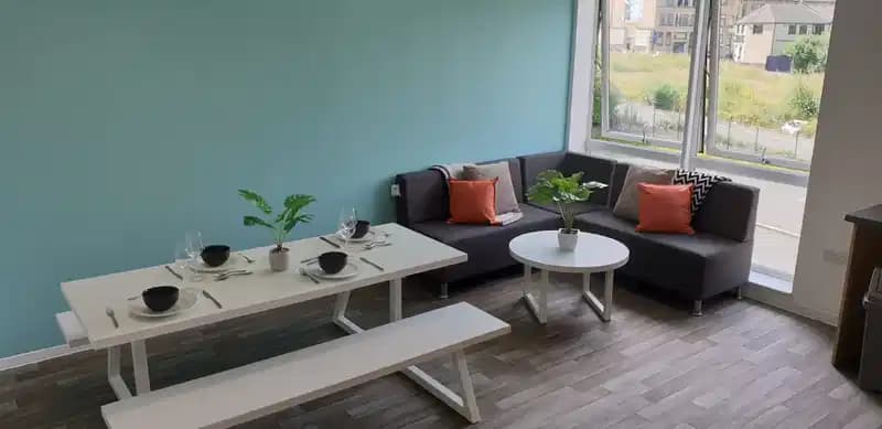 Premium Ensuite - Image 7