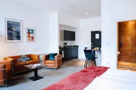 Fitzgerald Suite - Image 3