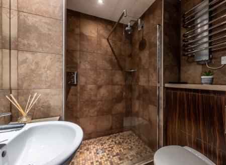 Fitzgerald Suite - Image 2