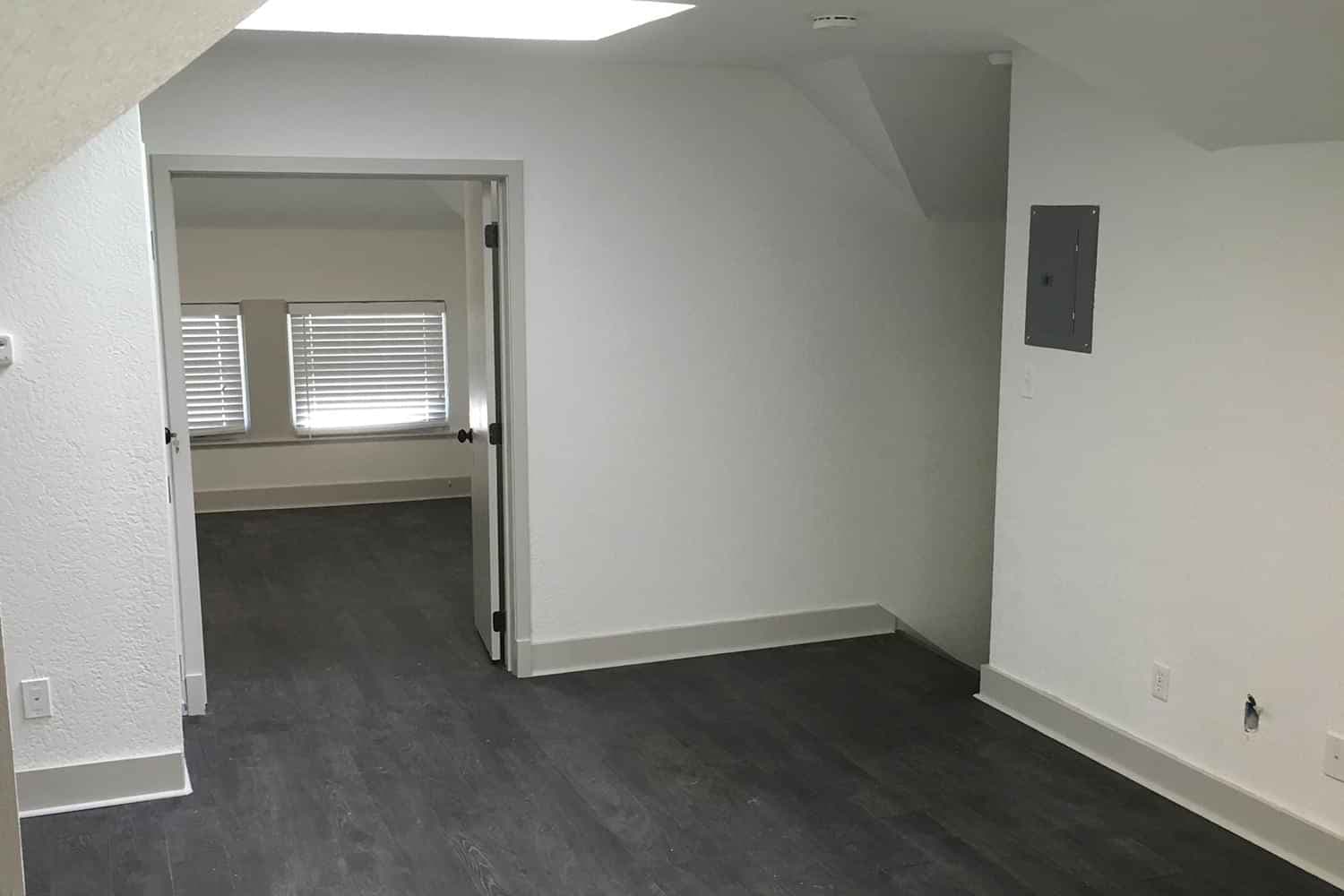 1 Bed 1 Bath - Image 3