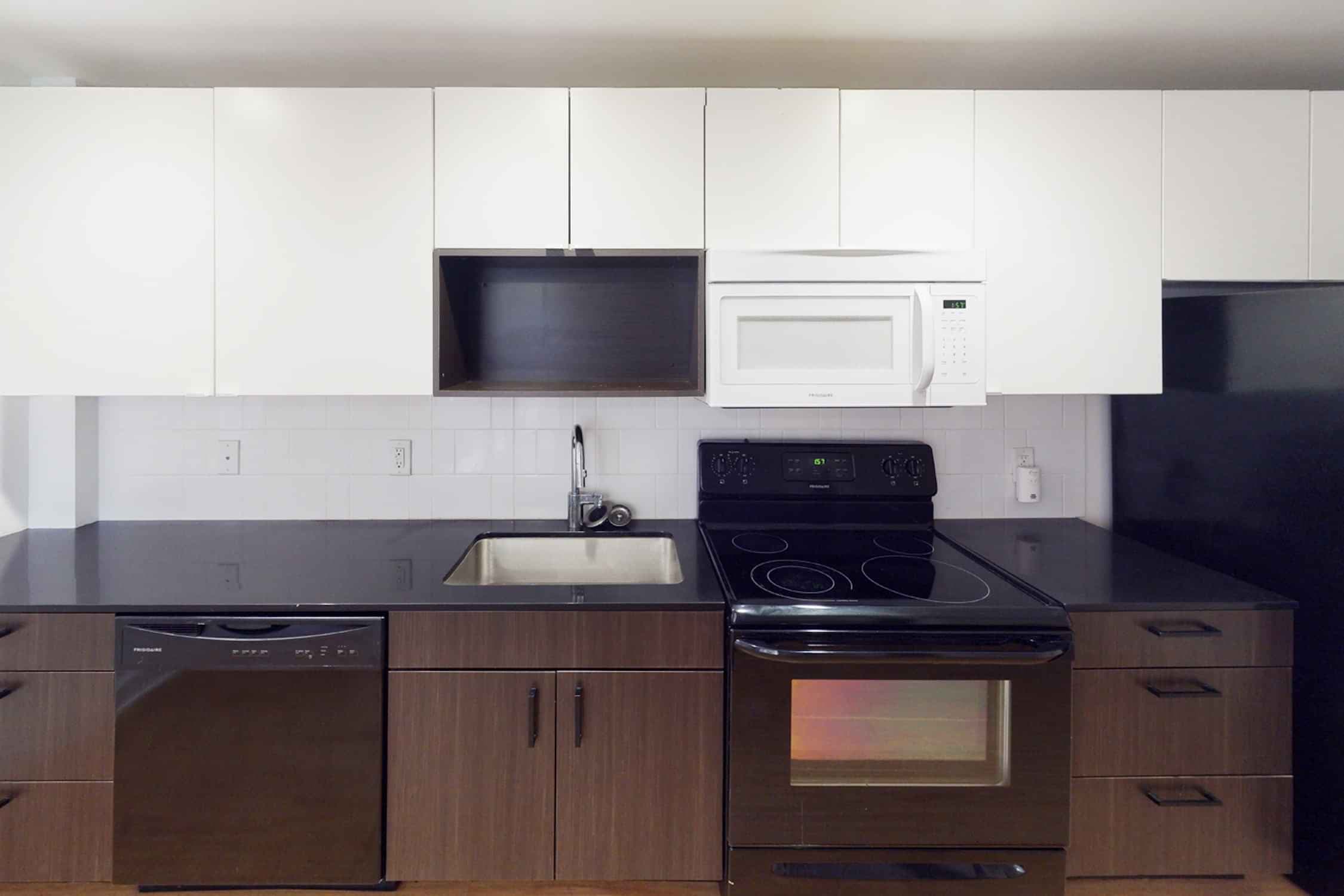 1 Bedroom 1 Bathroom - Image 6