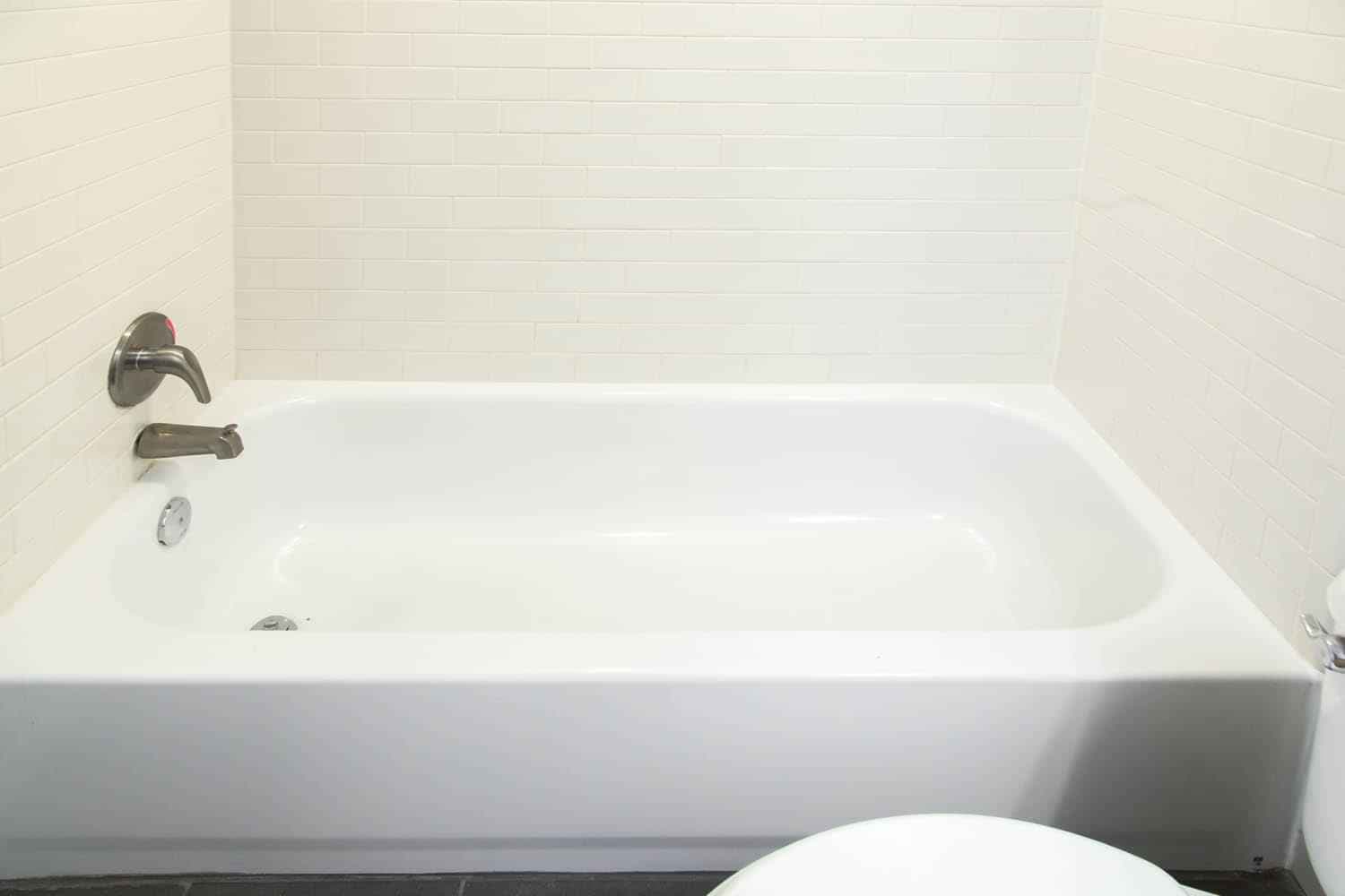 1 Bed 1 Bath - Image 1