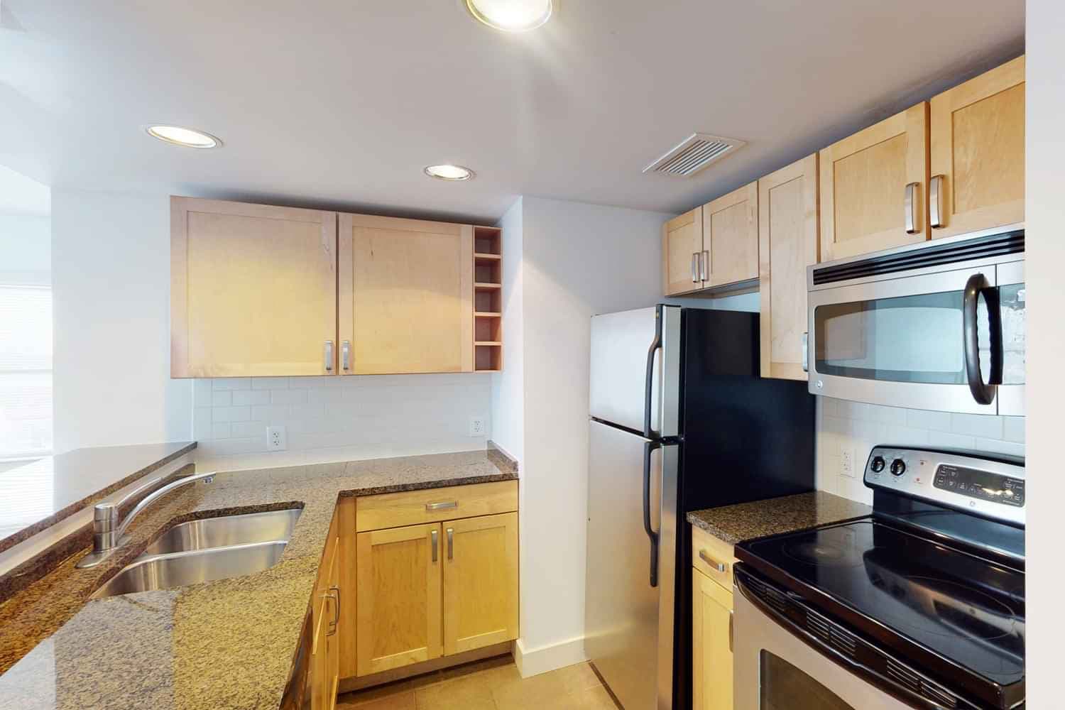 2 Bed 1 Bath - Image 8