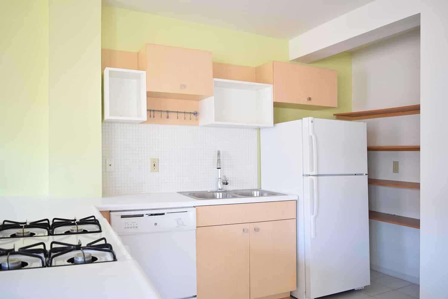 1 Bedroom 1 Bathroom - Image 5