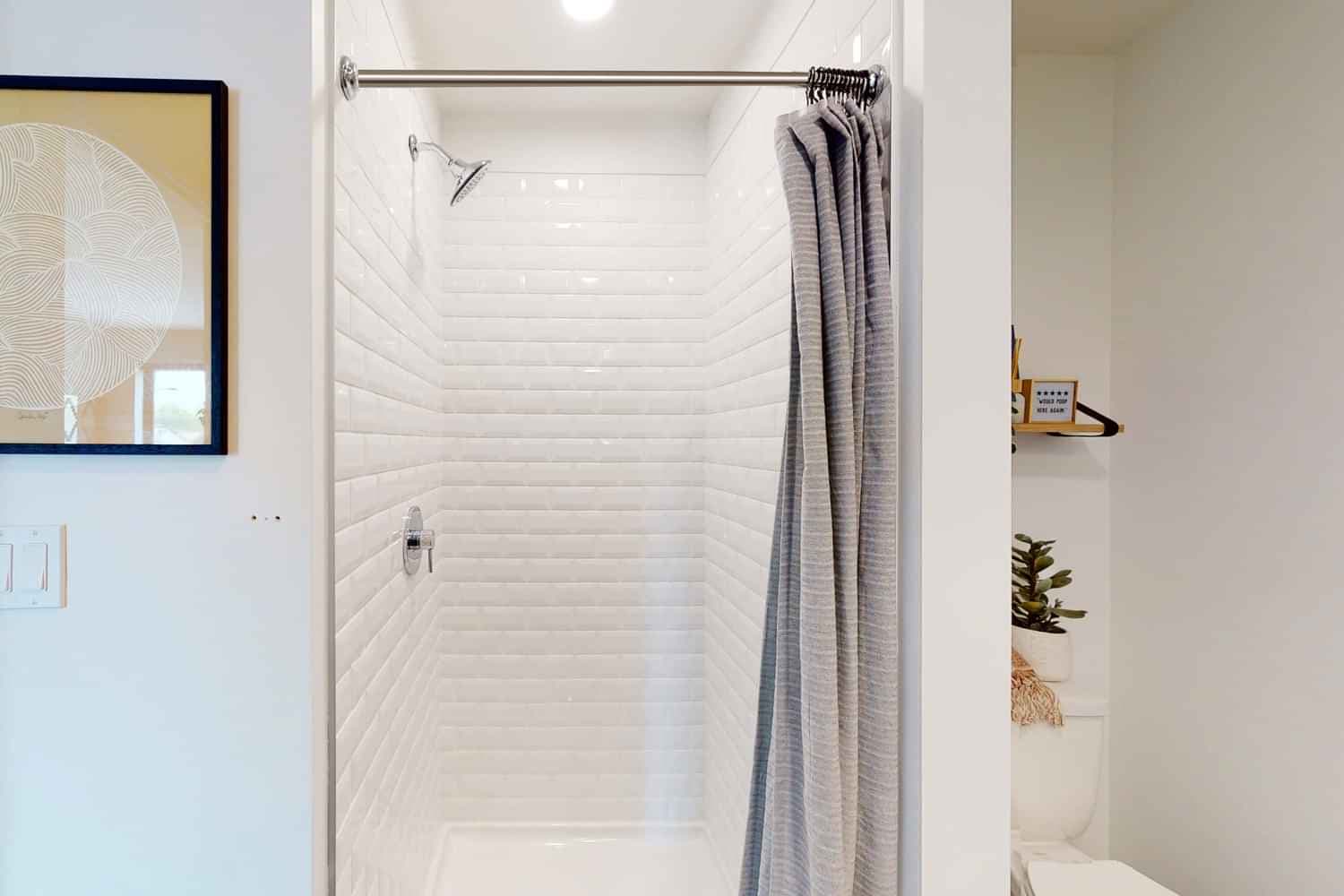 1 Bed 1 Bath - Image 2