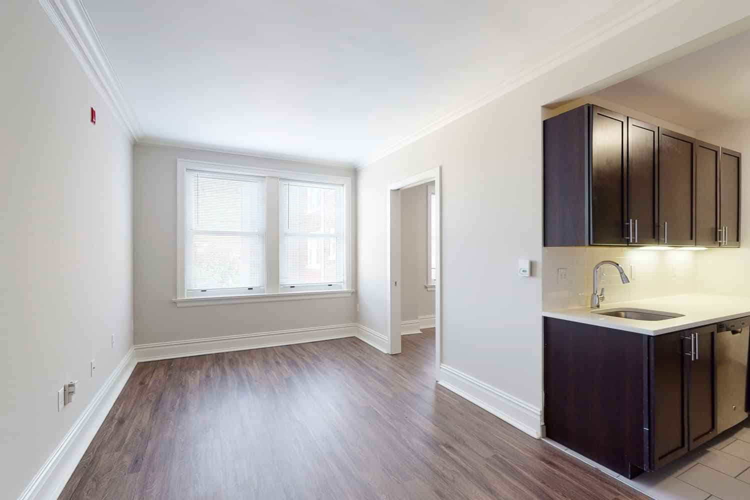 1 Bedroom 1 Bathroom - Image 6