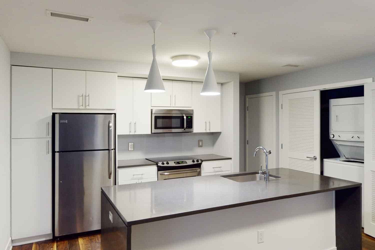 2 Bedroom 2 Bathroom - Image 1