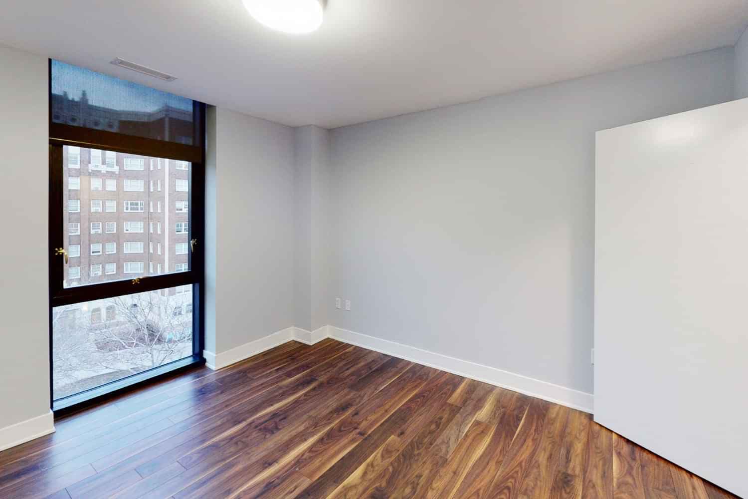 2 Bedroom 2 Bathroom - Image 8