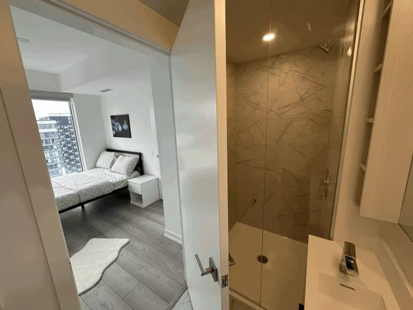 Master Bedroom - Image 2