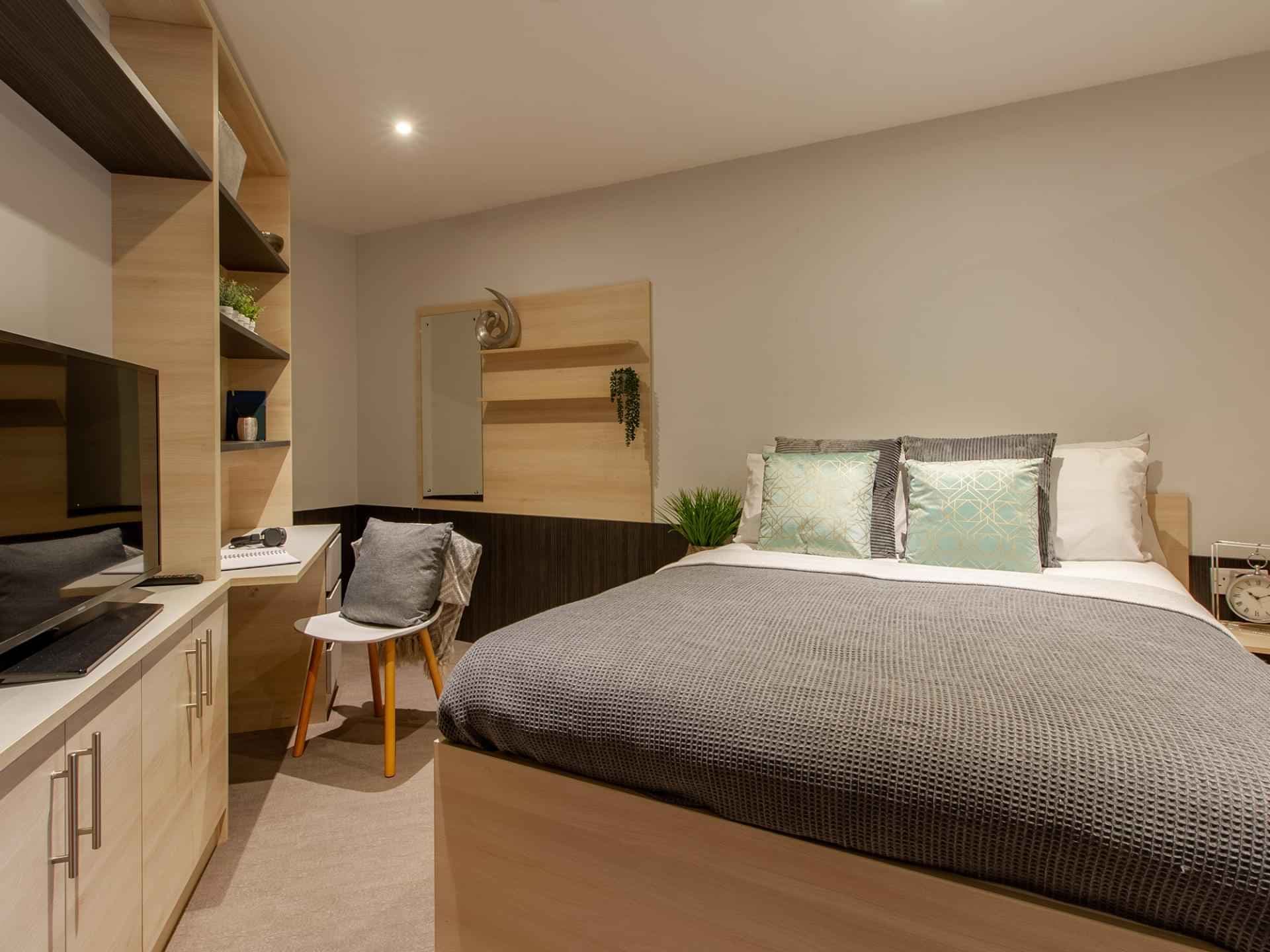 Luxury Studio - Image 3