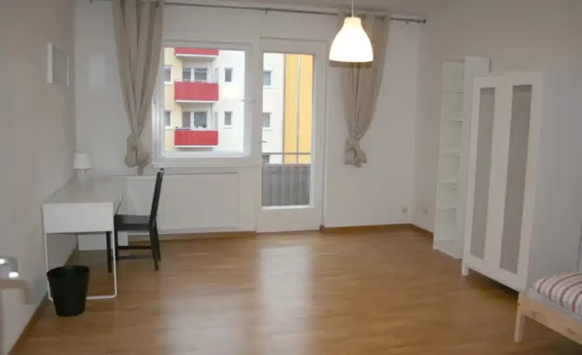 Private Room (22 Sqm) - Image 3