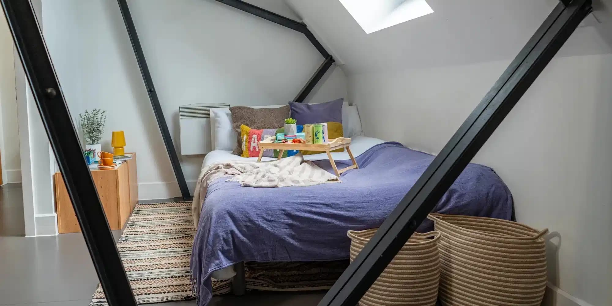 Silver Ensuite Upper - Image 4