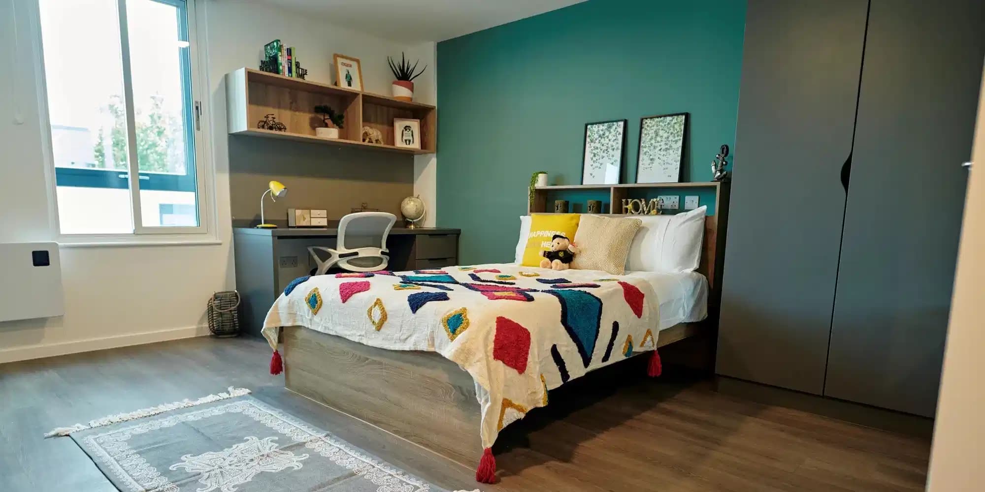 Silver Studio Mid - Image 1