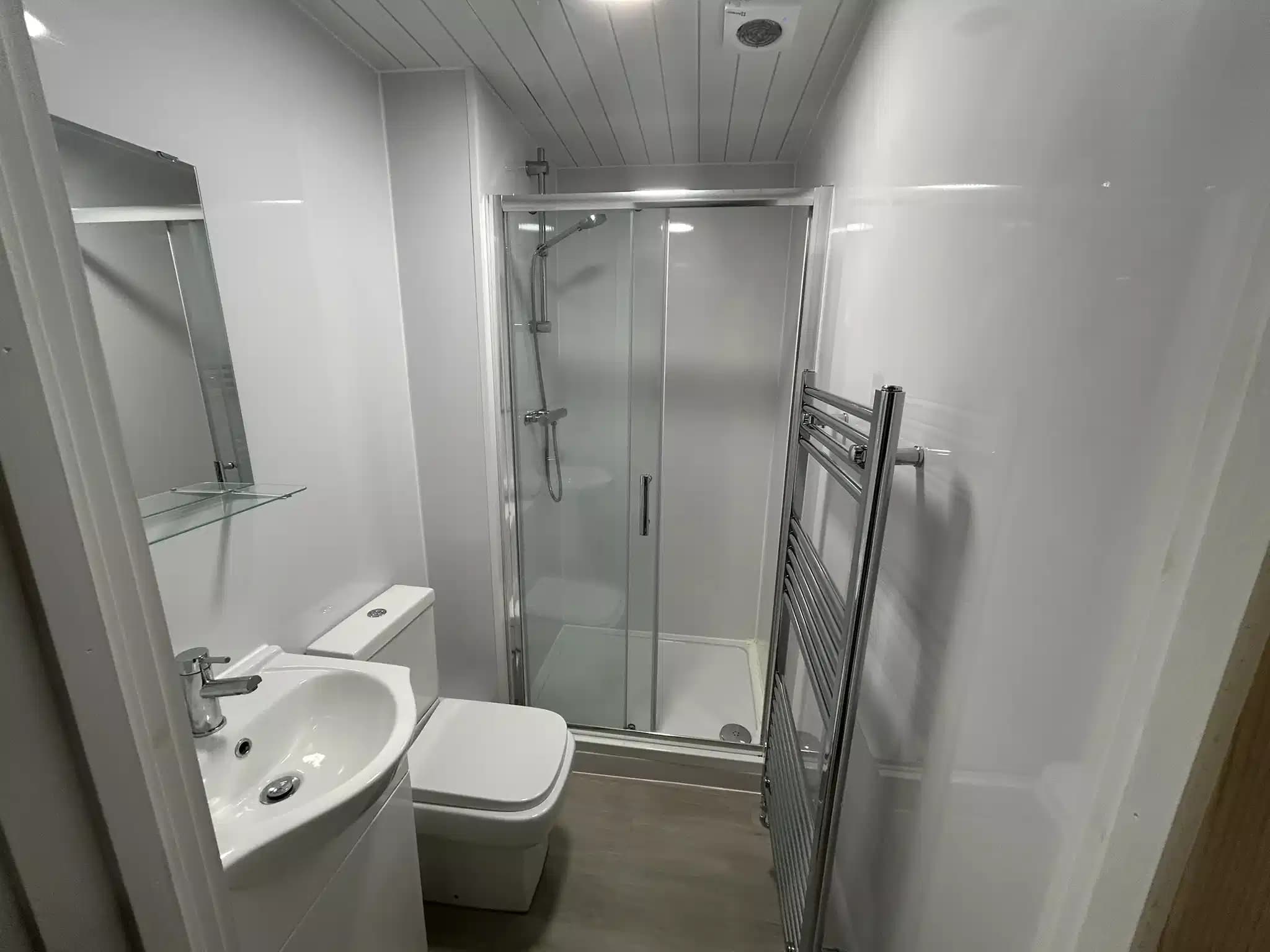 Gold Plus Studio - Image 2