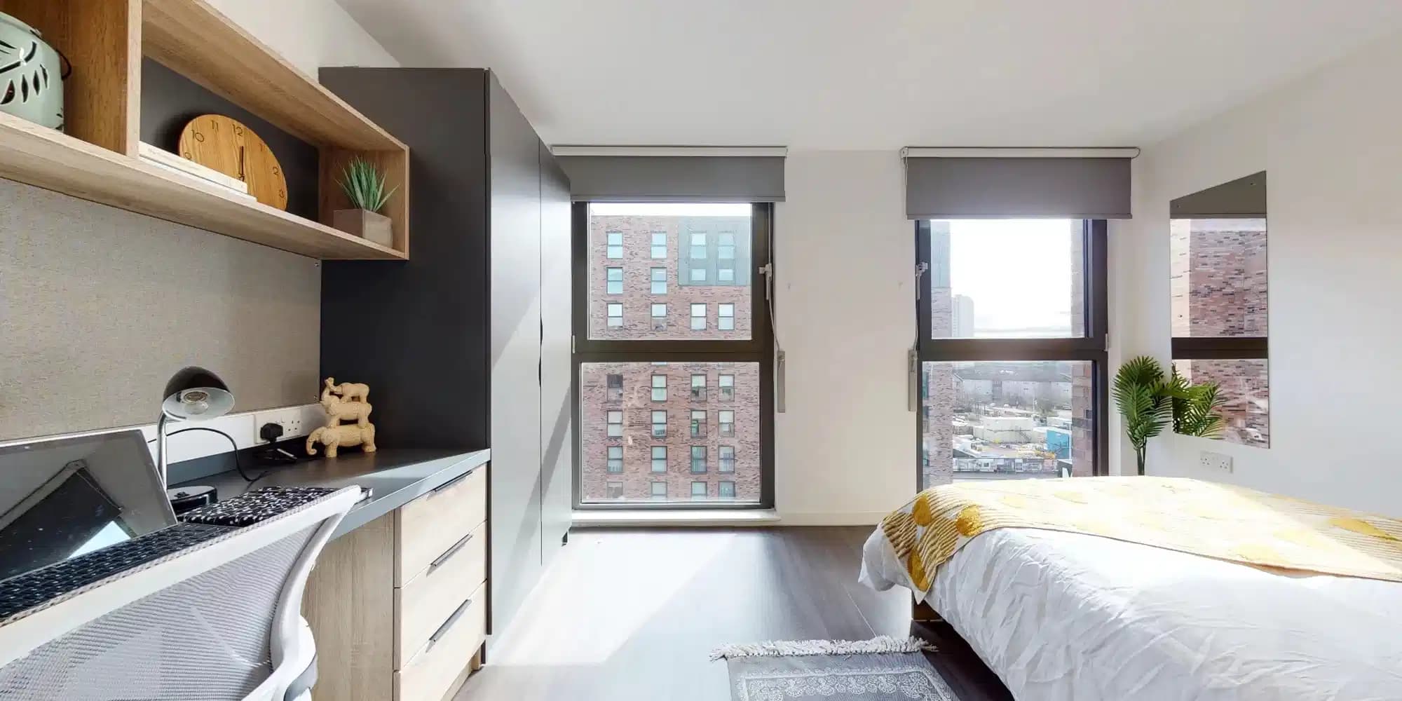 Platinum Ensuite  Lower - Image 3