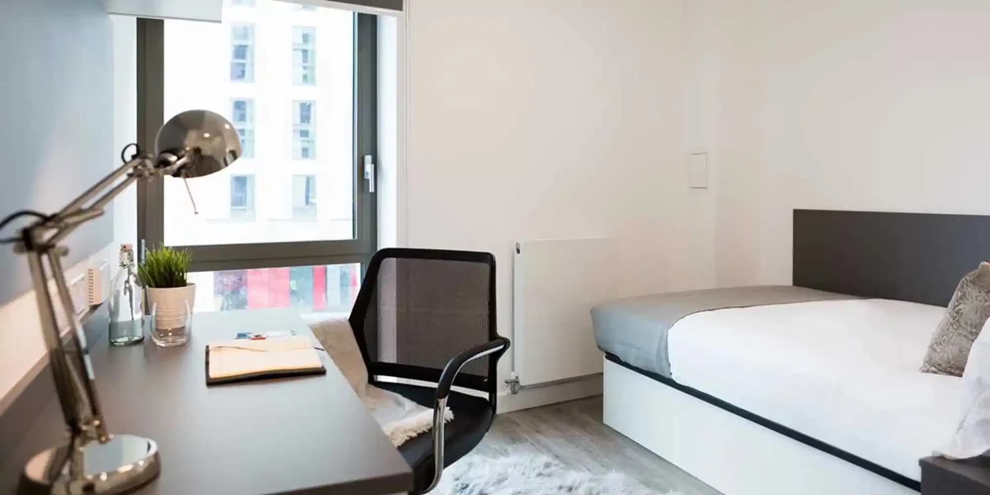 Silver Ensuite Upper Level Premium Street View - Image 1