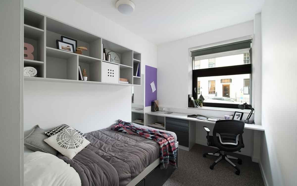 Classic Ensuite (Clifton House)