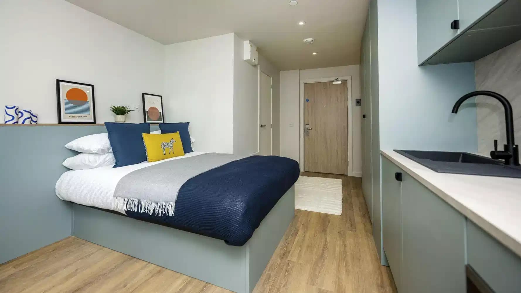 Bronze Studio - Image 2