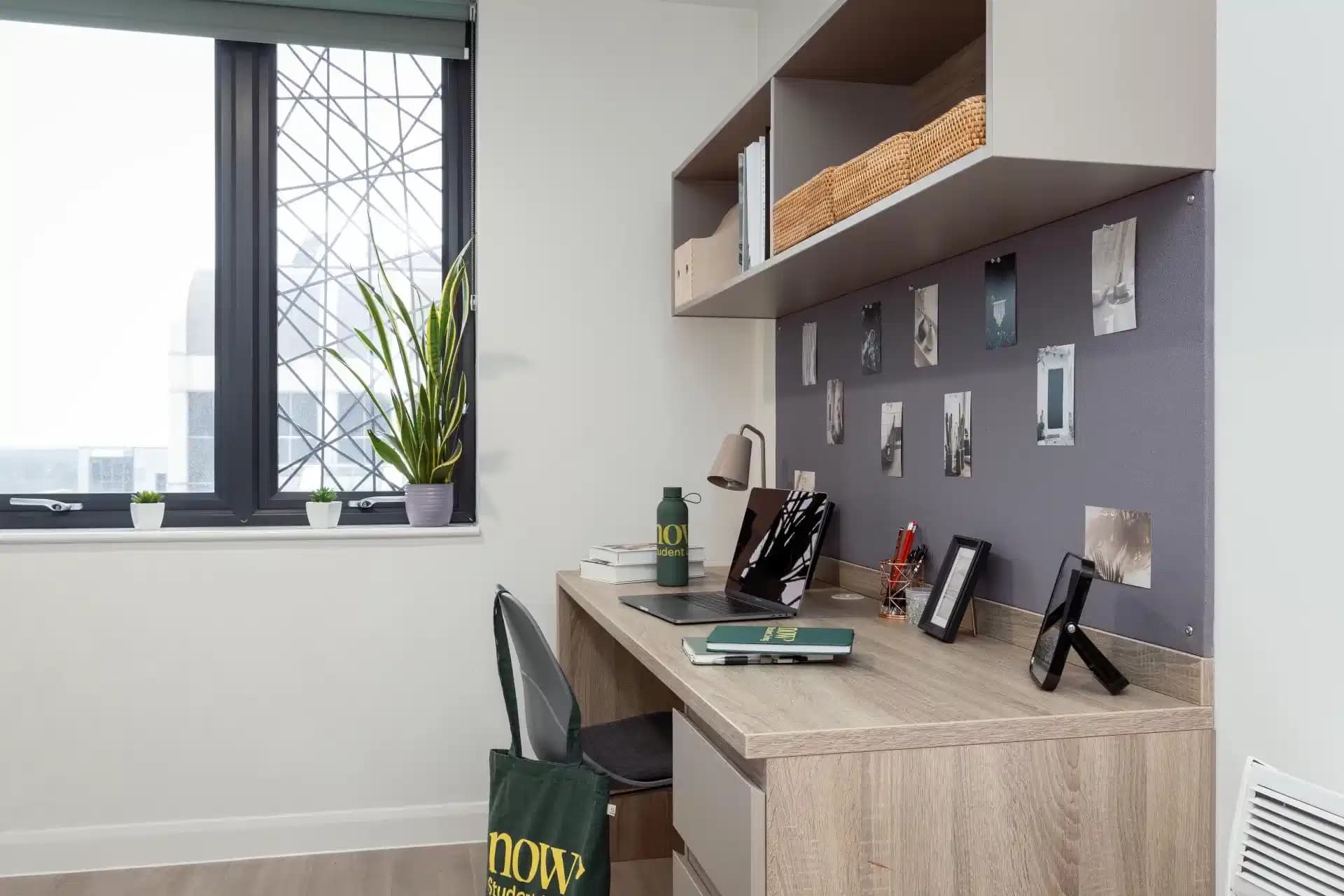 Silver En Suite (Mid Floors) - Image 5