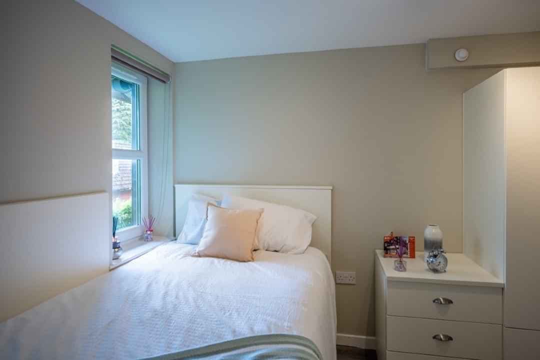 6 Bed Standard - Image 3