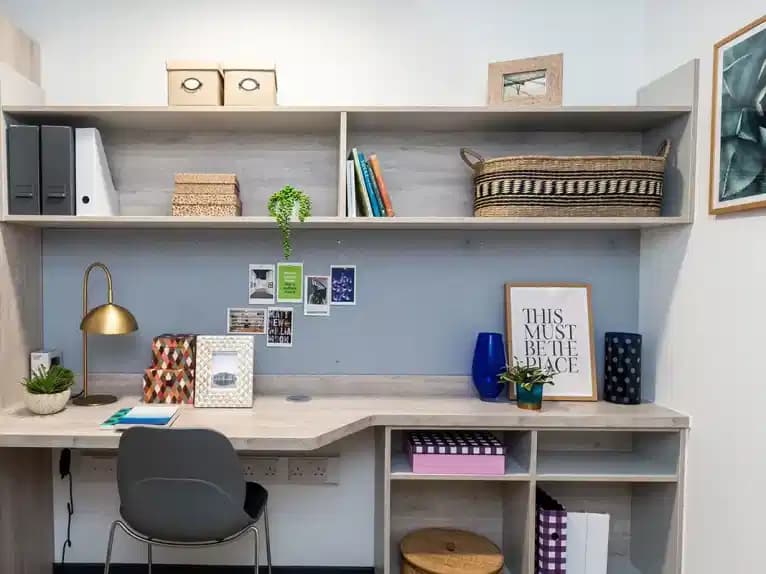 Deluxe Ensuite - Image 3