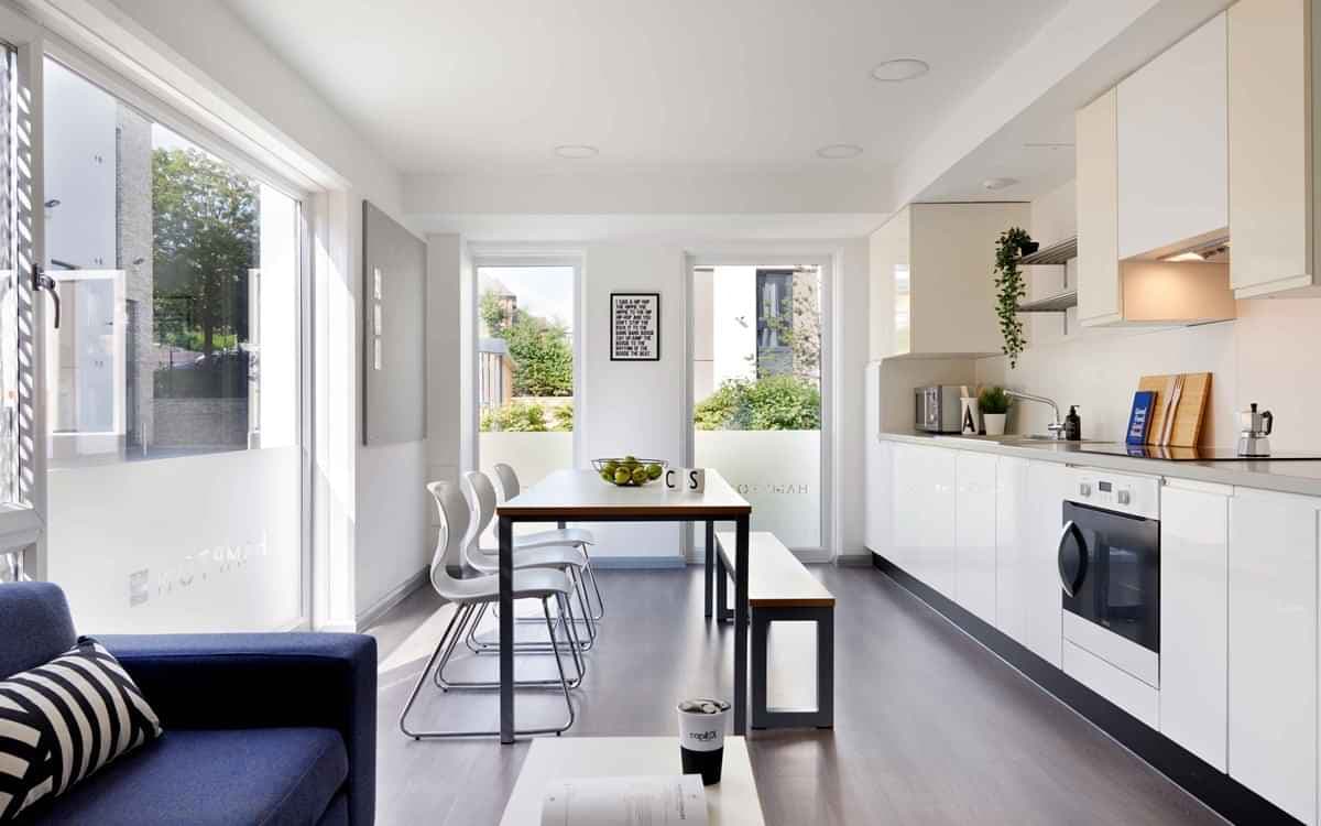 Bronze En-suite - Image 5