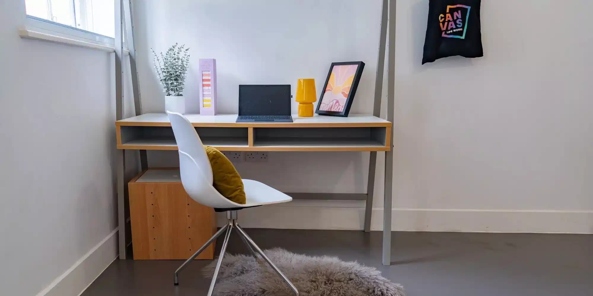 Gold Studio Mid - Image 2