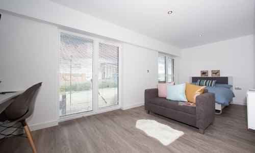 Gold Studio  - Image 5