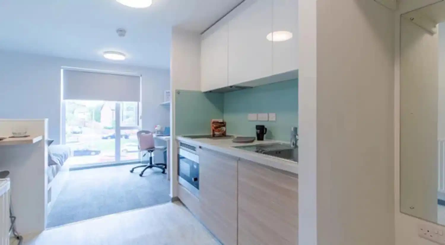 Duresme Studio Ground Floor - Image 3