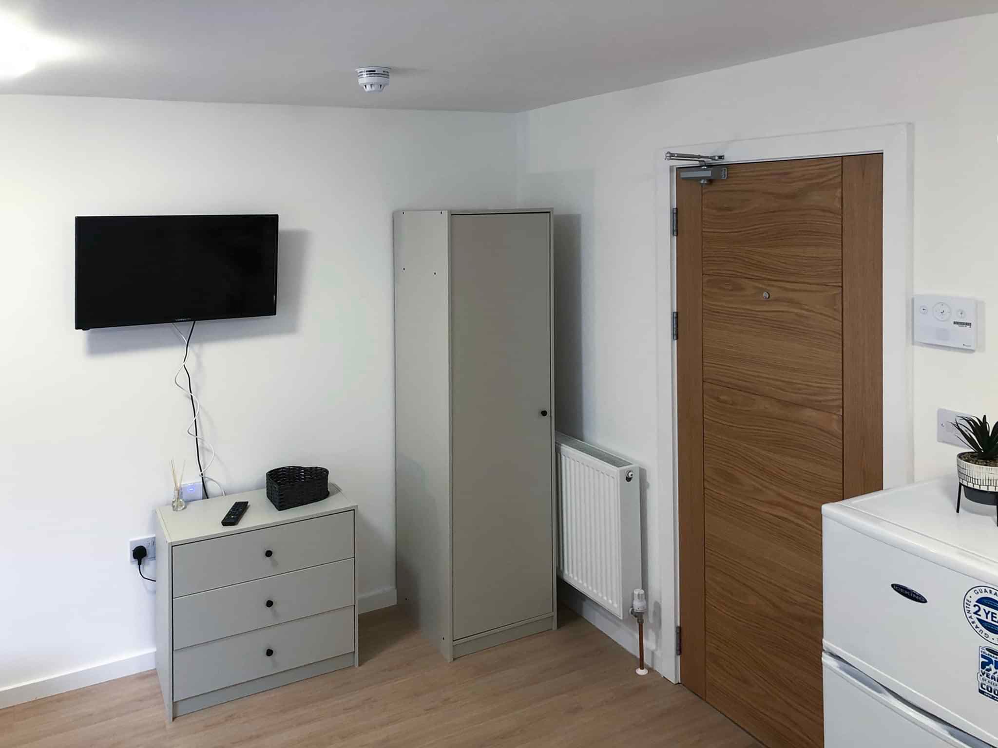 Studio Bronze- Annex - Image 5