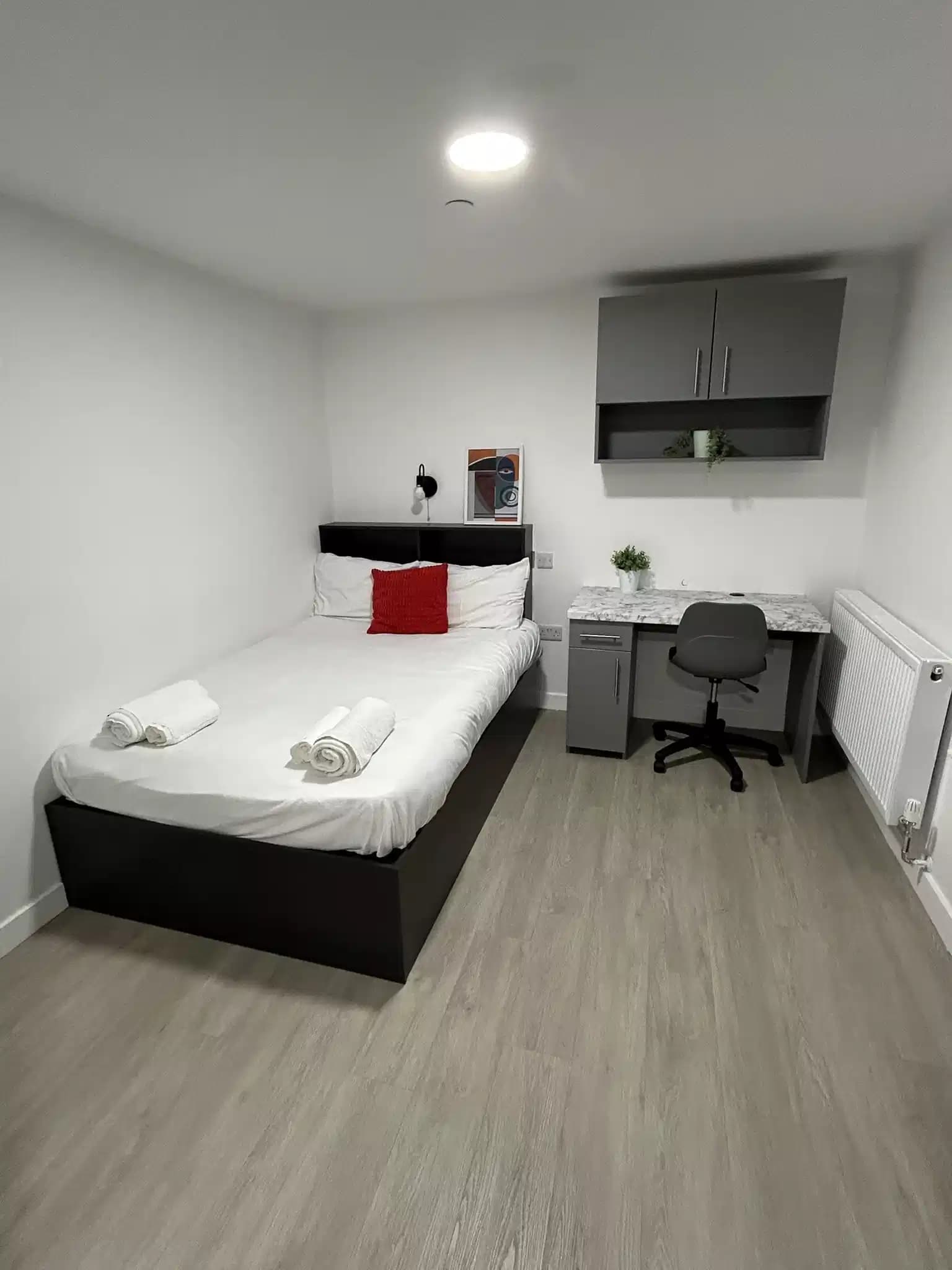 Platinum Plus Studio - Image 5