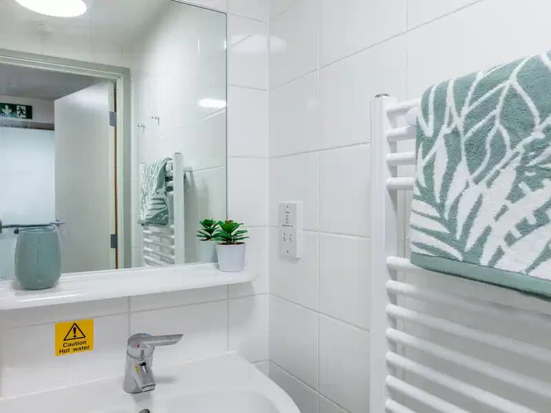 Classic Townhouse Room - Image 3