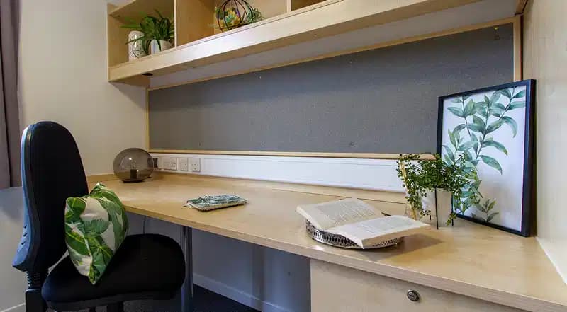 Premium Townhouse Room - Image 2