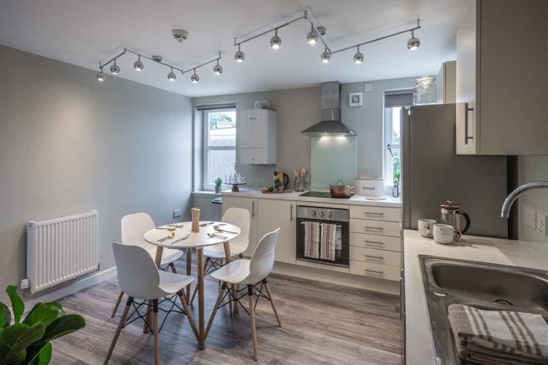 3 Bed Standard Plus - Image 2