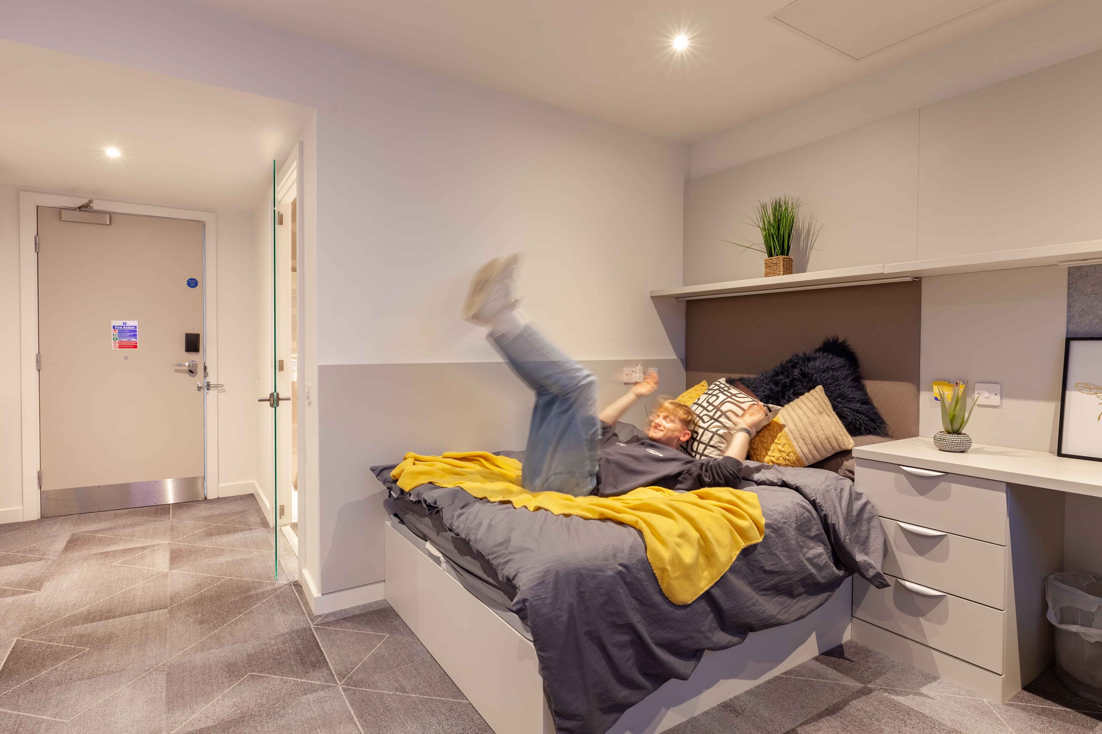 True Accessible Apartment - Image 4