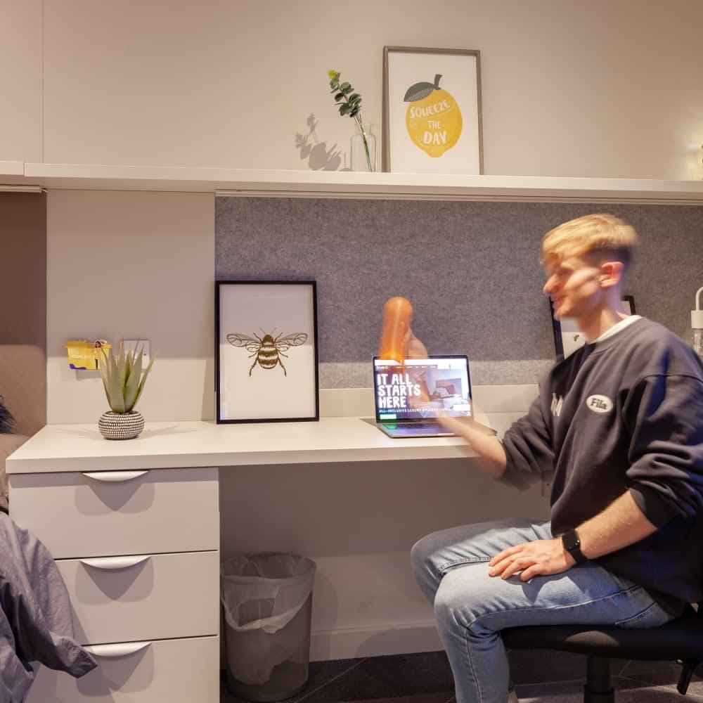 True Accessible Apartment - Image 3