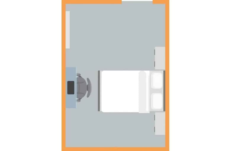 Silver Non-Ensuite Room - Image 4