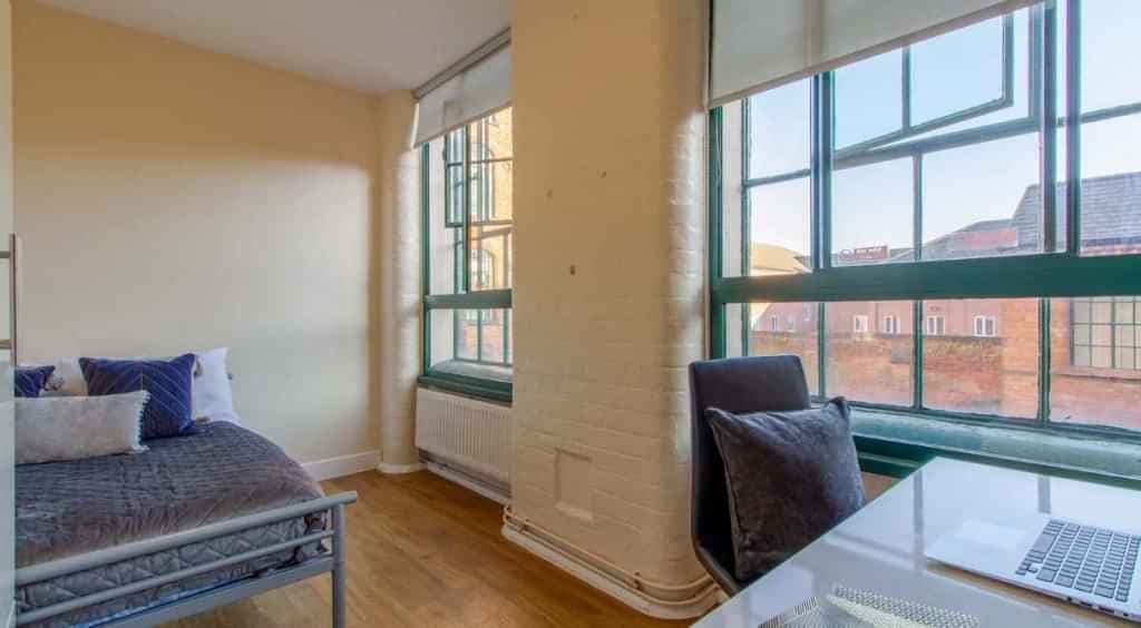 Bronze Plus Room - Image 5