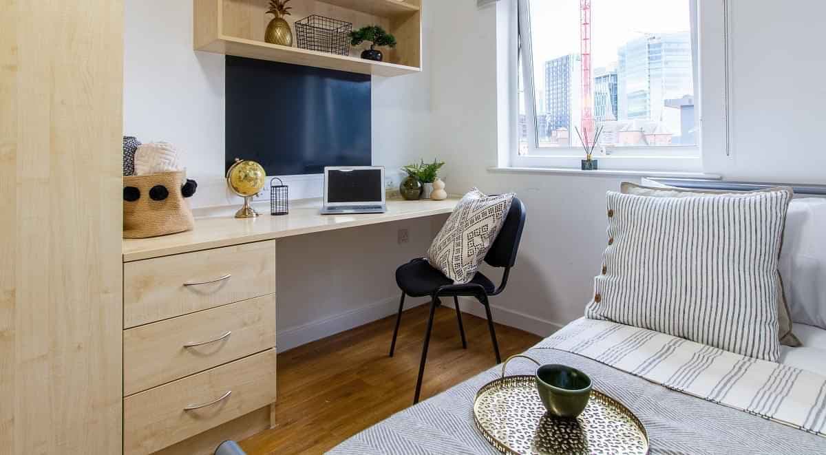 Platinum 2 Bed Apartment - Image 2