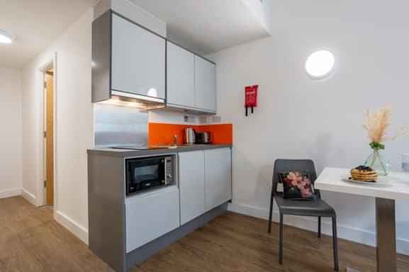 Gold Studio - Image 3