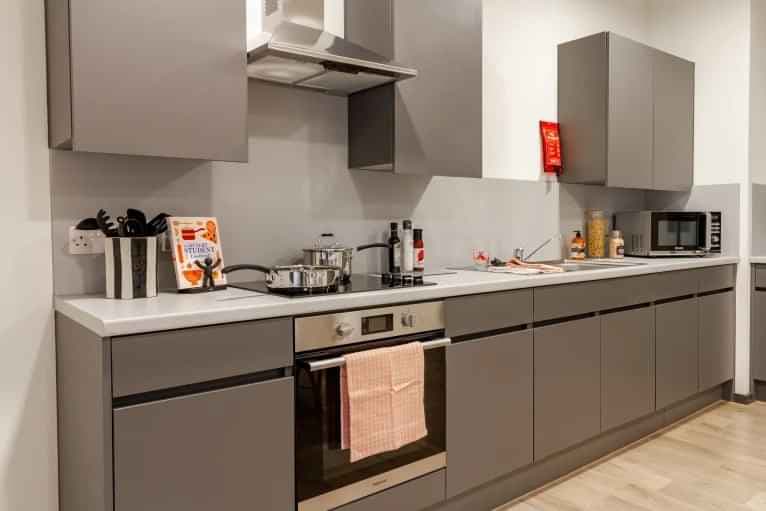 Bronze Plus En Suite - Image 18