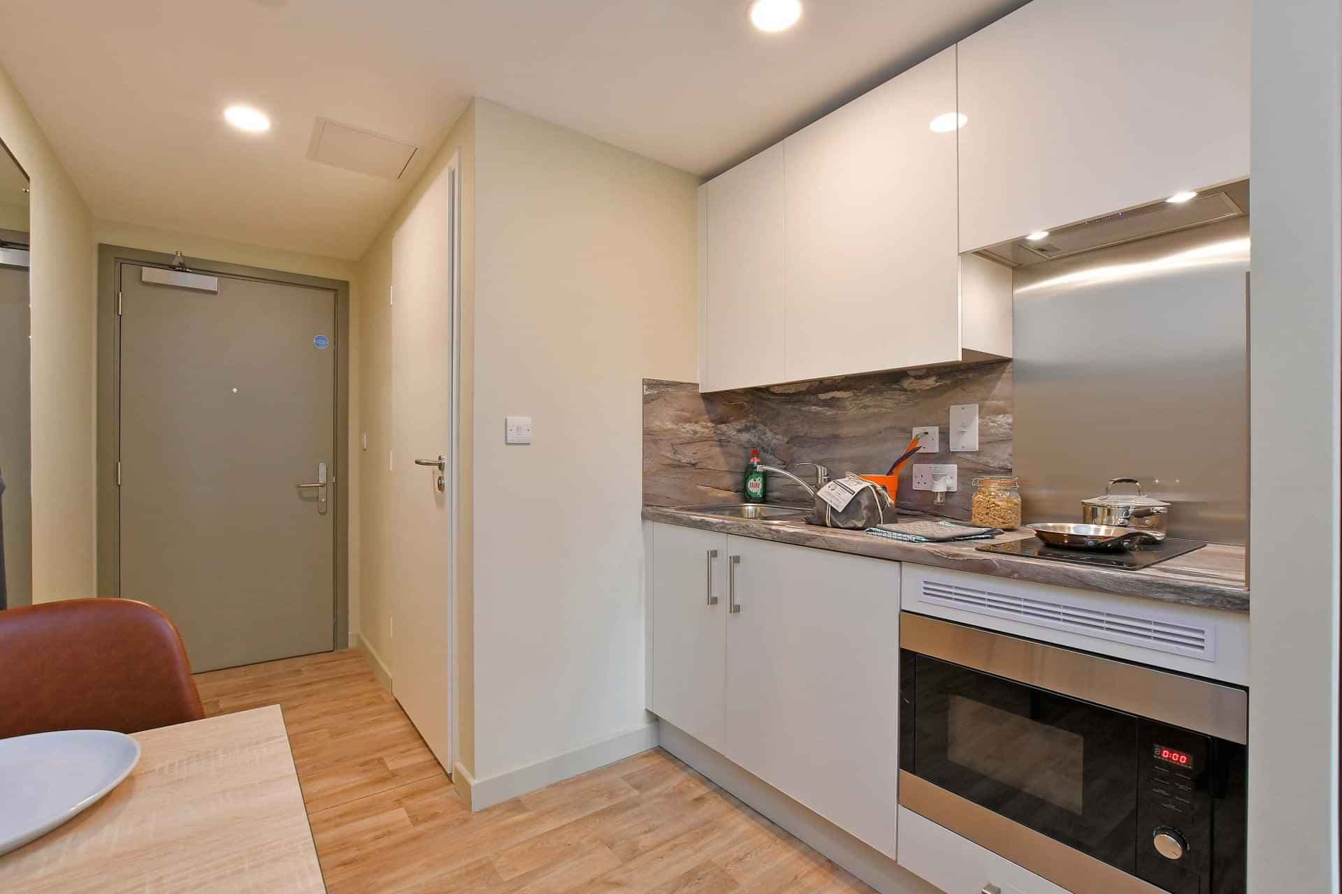 Bronze Studio - Image 2