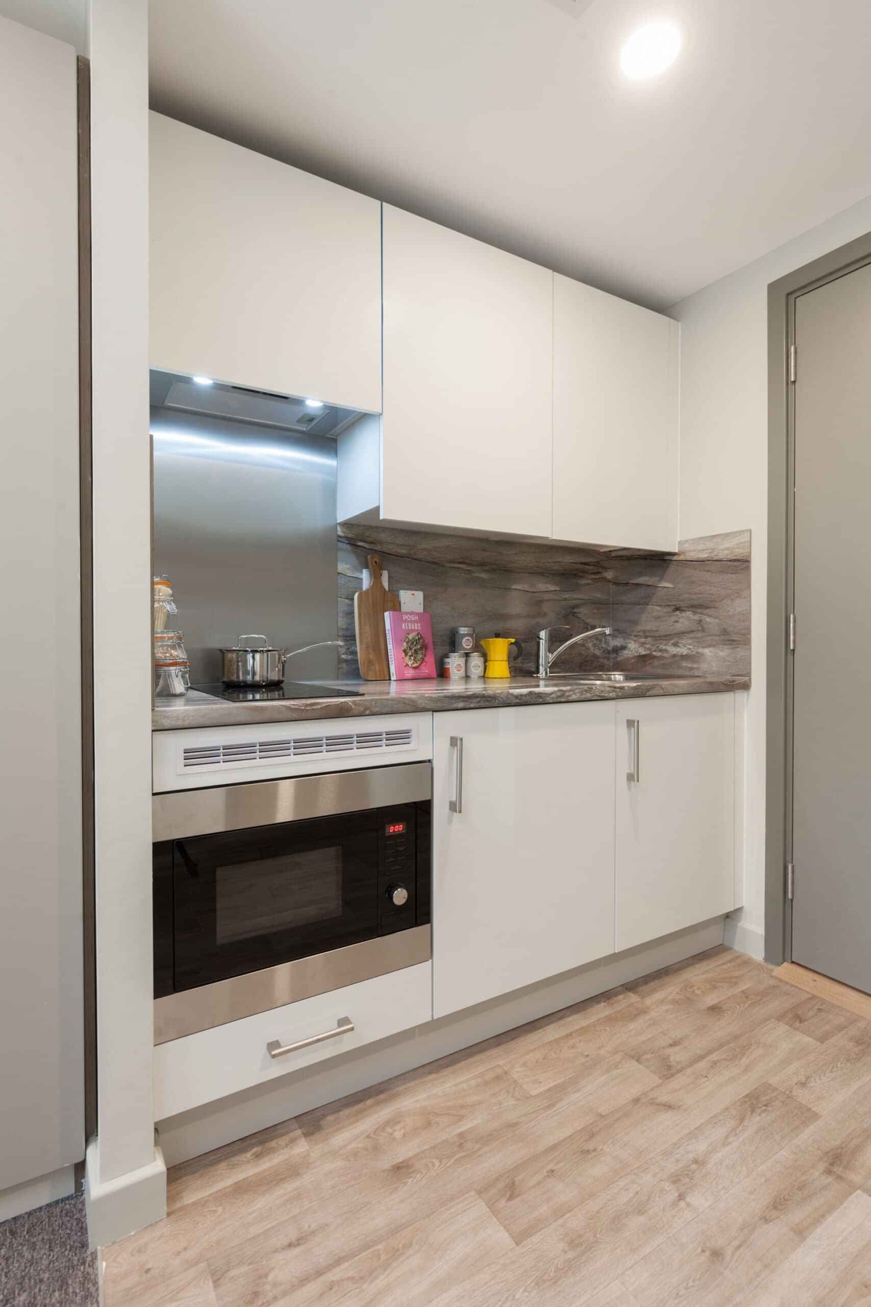 Bronze Plus Studio - Image 10