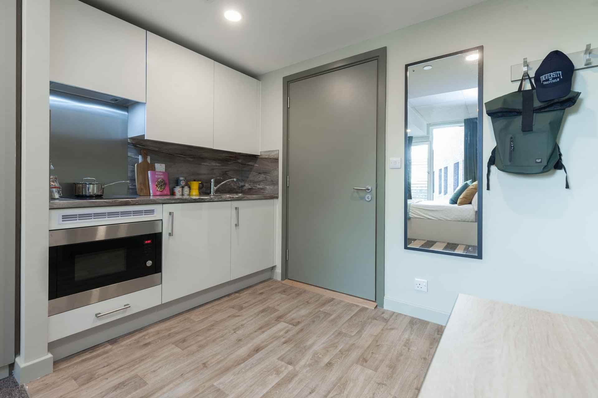 Bronze Plus Studio - Image 9