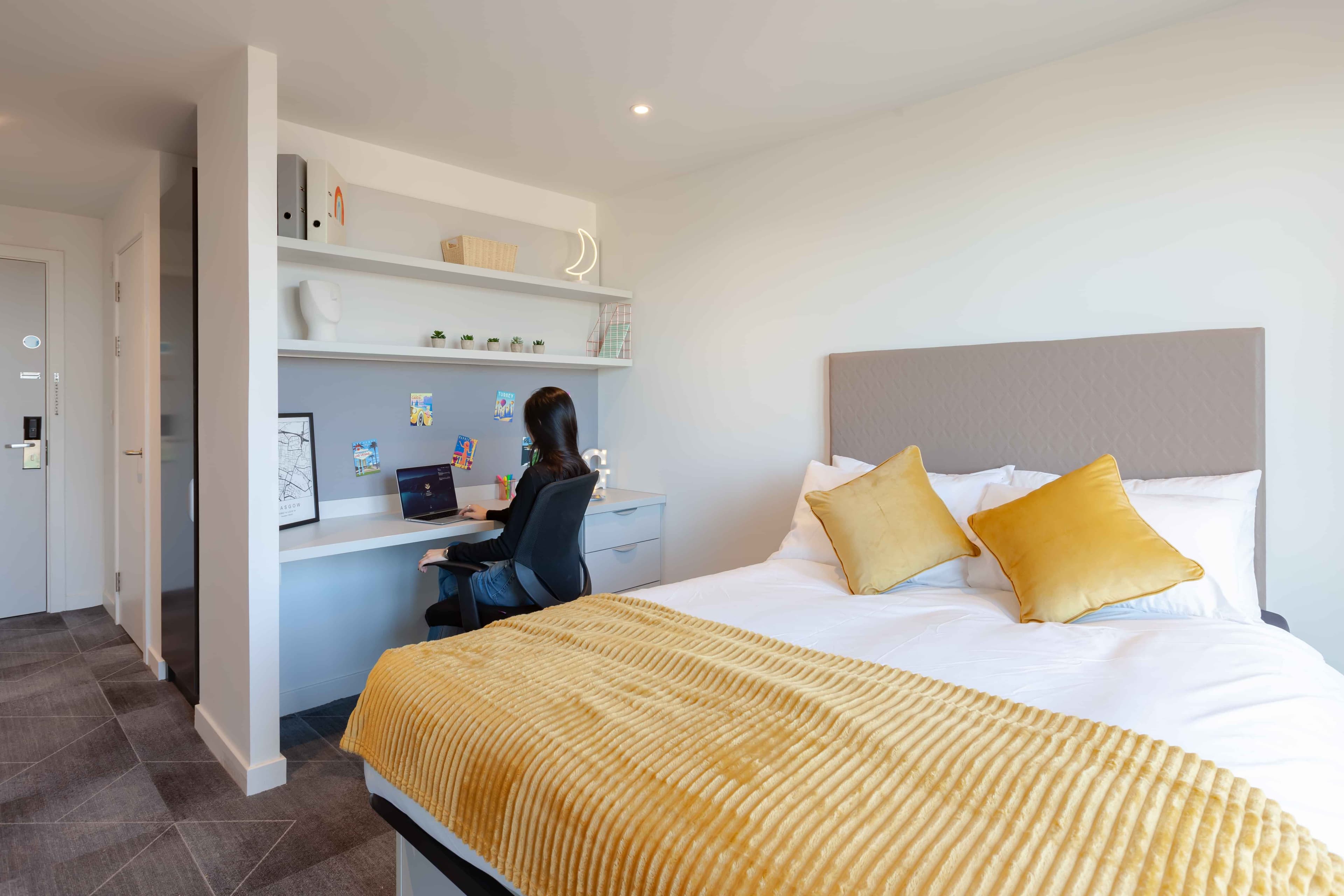 True Apartment 6-Bedrooms - Image 1