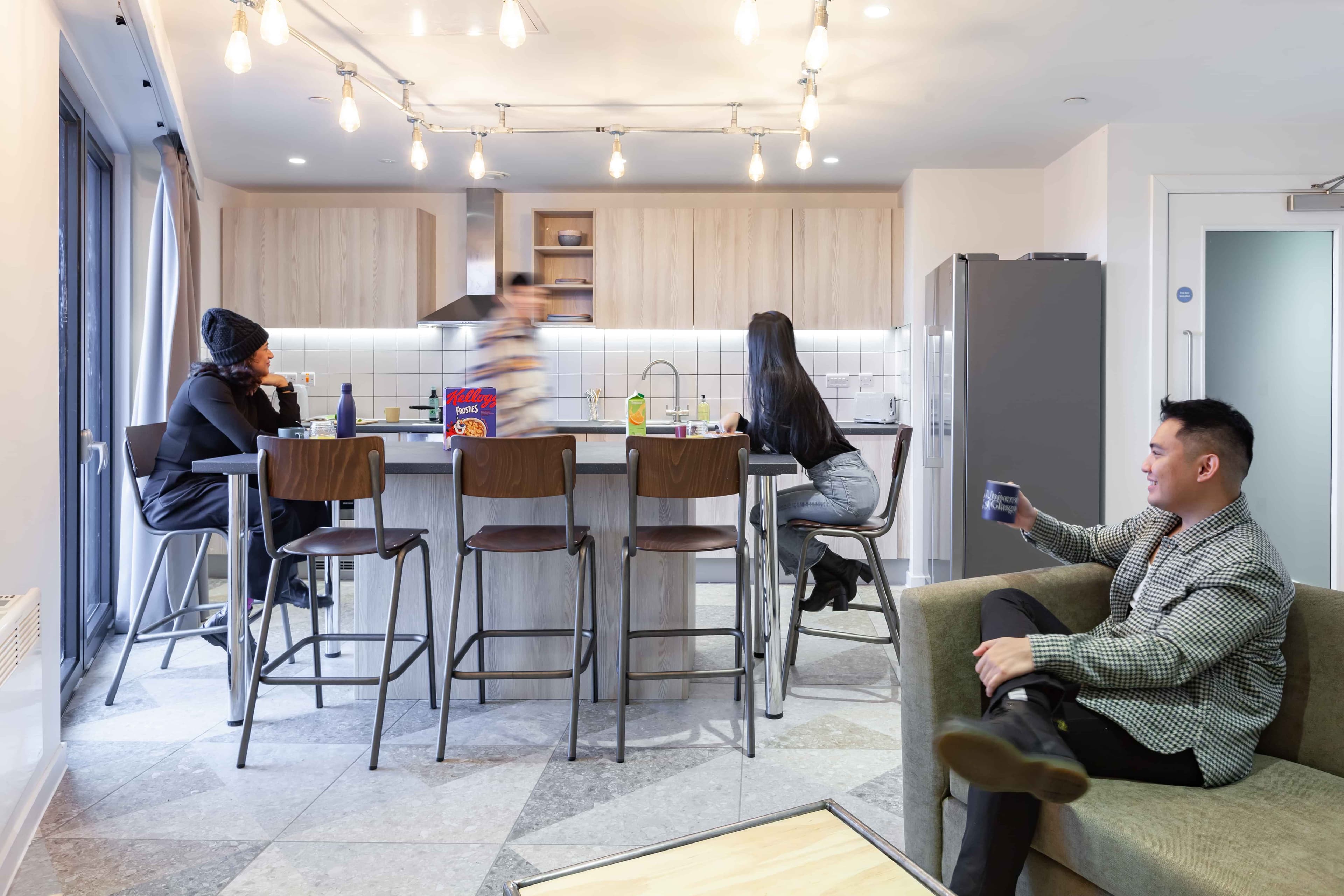 True Apartment 5-Bedrooms - Image 5