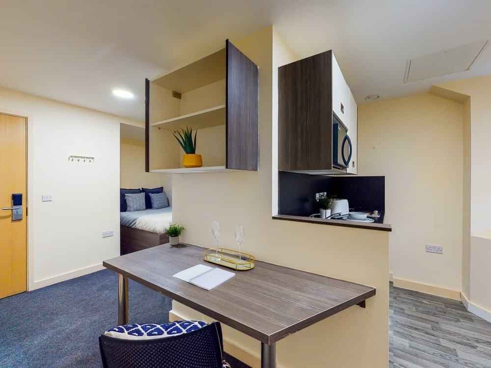 Premier Studio - Image 2