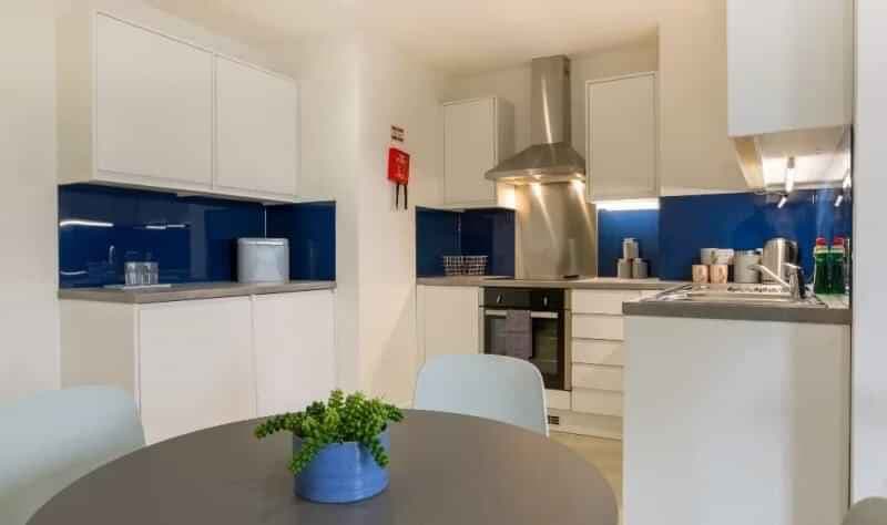 6 Bed Cluster En-suite - Image 5